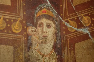 A Roman fresco from Pompeii possibly depicting Cleopatra as Venus.